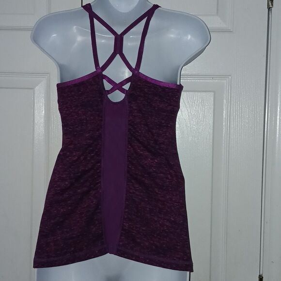 Zella athletic purple tank top with cross over straps in back Sz S NWOT - Picture 4 of 5